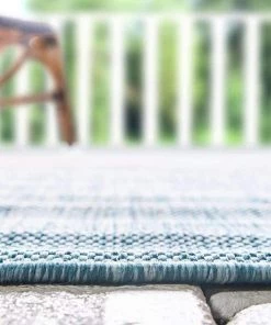 Unique Loom Vintage/ Distressed Rugs Outdoor Modern Collection Distressed Gradient Transitional Light Aqua