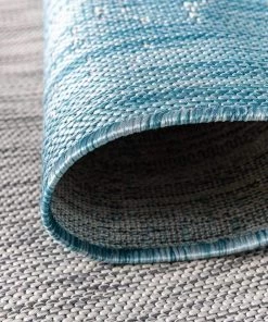 Unique Loom Vintage/ Distressed Rugs Outdoor Modern Collection Distressed Gradient Transitional Light Aqua
