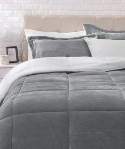 Amazon Basics Ultra-Soft Micromink Sherpa Comforter Bed Set Bedding