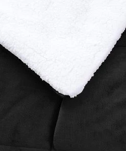 Amazon Basics Ultra-Soft Micromink Sherpa Comforter Bed Set Bedding