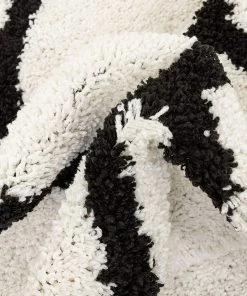 Celosia Ww Celina Black Moroccan Shag Diamond Trellis Pattern Area Rug All Area Rugs And Runners