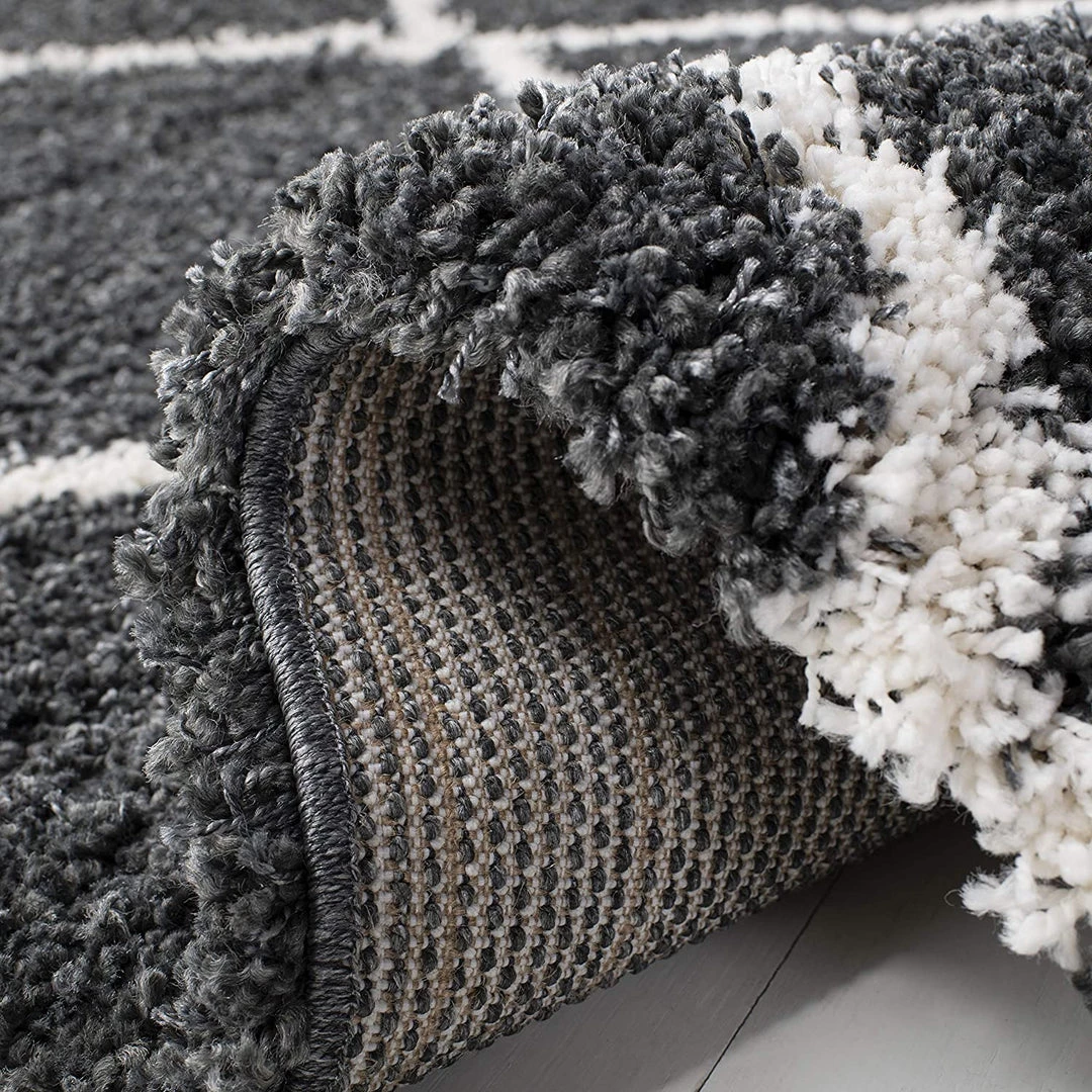 FAS All Area Rugs And Runners Diamond Trellis Dark Grey/Ivory Soft Plush Shag Area Rug 2-inch Thick 6 FAS All Area Rugs And Runners Diamond Trellis Dark Grey/Ivory Soft Plush Shag Area Rug 2-inch Thick