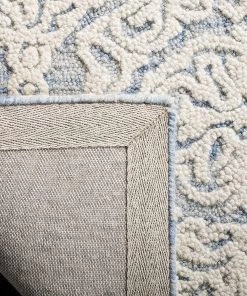 Safavieh Blossom Collection BLM112B Handmade Premium Wool Soft Area Rug Beige / Ivory