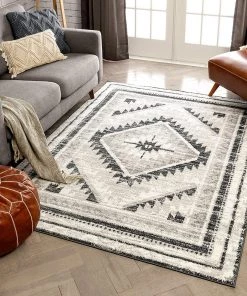 Well Woven Pisa Grey Tribal Medallion Area Rug