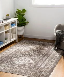 Artistic Weavers Machine Washable Traditional Diamond Area Soft Rug 29 Artistic Weavers Machine Washable Traditional Diamond Area Soft Rug