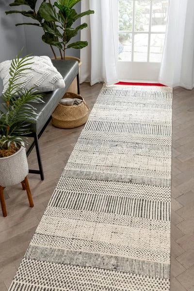 Ww Largo Modern Abstract Geometric Pattern Red Kilim-Style Soft Area Rug All Area Rugs And Runners 6 Ww Largo Modern Abstract Geometric Pattern Red Kilim-Style Soft Area Rug All Area Rugs And Runners