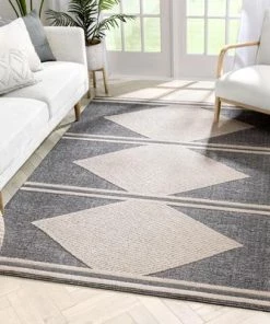 Well Woven Tribal Diamond Medallion Pattern Grey Looped Pile Area Rug All Area Rugs And Runners