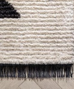 Well Woven Tribal Abstract Pattern Grey High-Low Textured Pile Soft Area Rug