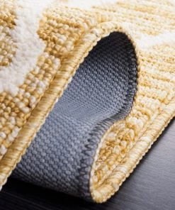 Safavieh Easy Care Nandita Geometric Machine Washable Soft Rug