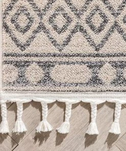 Well Woven All Area Rugs And Runners Tribal Geometric Pattern Ivory Kim-Style Soft Area Rug